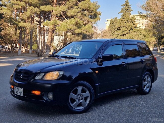 Mitsubishi Airtrek-6