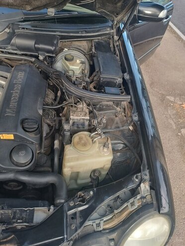 Mercedes E 320 1998, 522,000 km - 3.2 л - Bakı