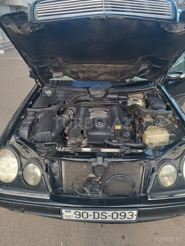 Mercedes E 320 1998, 522,000 km - 3.2 л - Bakı