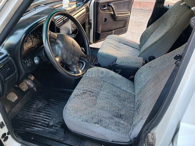 GAZ 3110 2002, 166,000 km - 2.3 l - Xırdalan