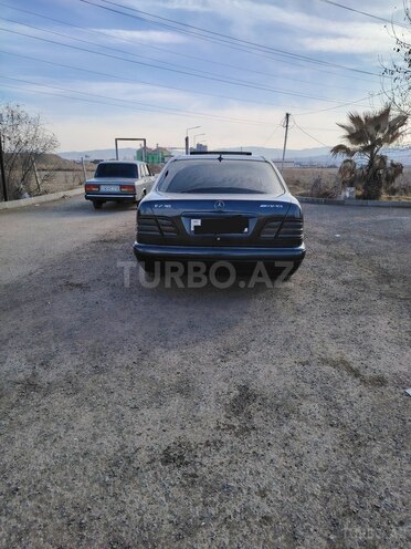 Mercedes E 230 1995, 471,000 km - 2.3 l - Ağstafa