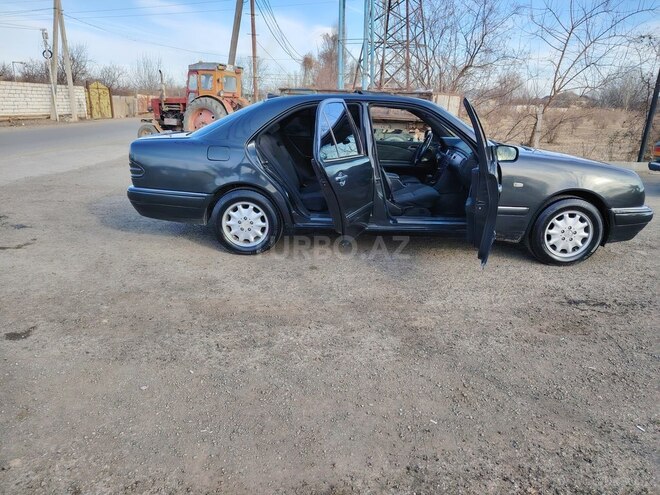 Mercedes E 230 1995, 471,000 km - 2.3 l - Ağstafa