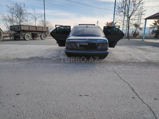 Mercedes E 230 1995, 471,000 km - 2.3 l - Ağstafa