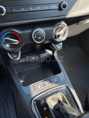 Kia Rio X-Line 2021, 22,000 km - 1.4 l - Bakı
