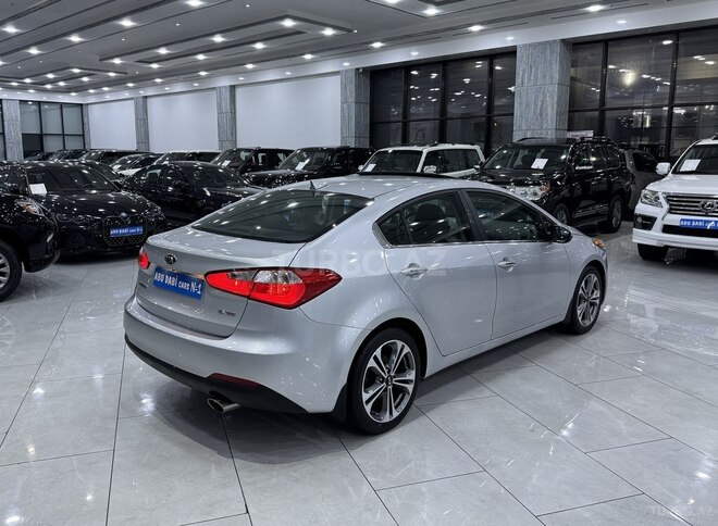 Kia Forte-5