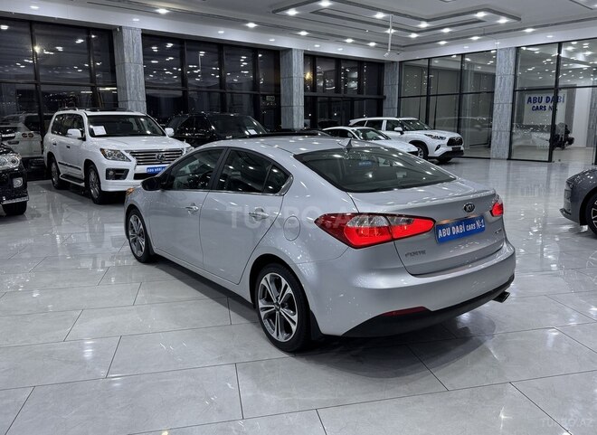 Kia Forte-6