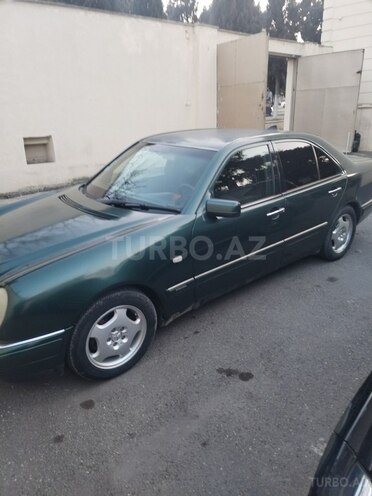 Mercedes E 230 1997, 52,000 km - 2.3 l - Gəncə