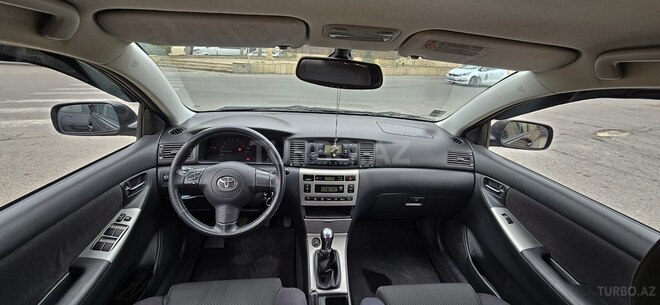 Toyota Corolla 2005, 116,000 km - 1.4 л - Bakı