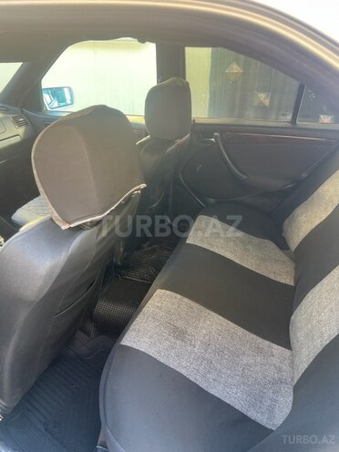 Mercedes C 200 1999, 400,000 km - 2.0 l - Bakı
