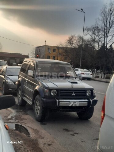 Mitsubishi Pajero 1994, 250,000 km - 2.8 л - Sumqayıt