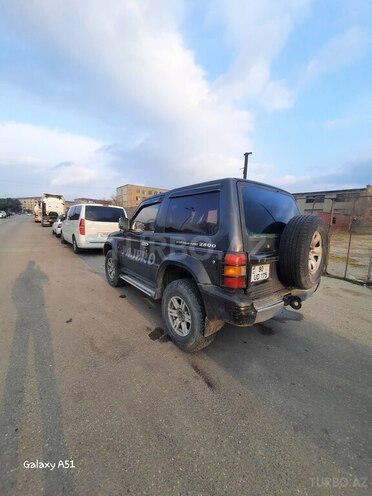 Mitsubishi Pajero 1994, 250,000 km - 2.8 л - Sumqayıt