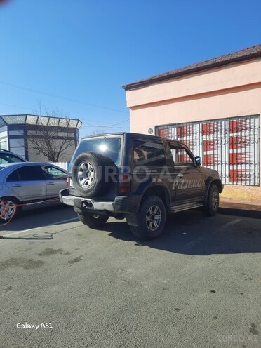 Mitsubishi Pajero 1994, 250,000 km - 2.8 л - Sumqayıt
