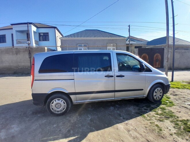 Mercedes Vito 2009, 180,000 km - 2.2 л - Bakı