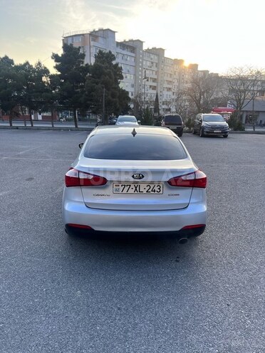 Kia Cerato 2015, 220,000 km - 2.0 l - Bakı