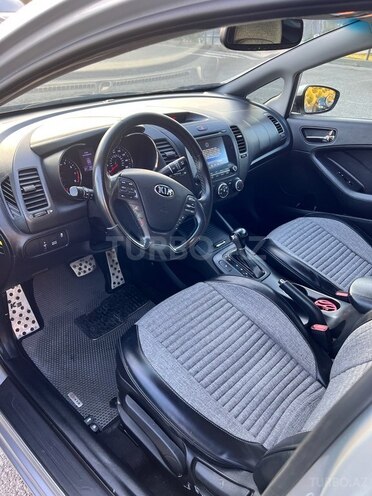 Kia Cerato 2015, 220,000 km - 2.0 l - Bakı