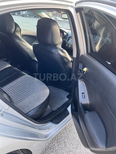 Kia Cerato 2015, 220,000 km - 2.0 l - Bakı