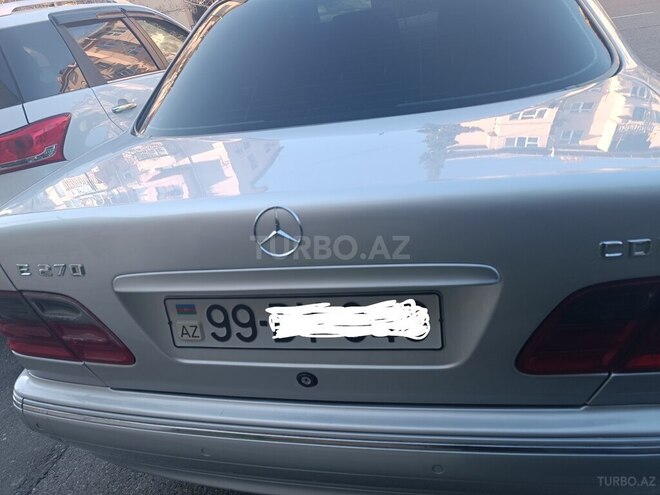 Mercedes E 270 2001, 373,000 km - 2.7 l - Bakı