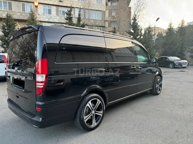Mercedes Viano-6