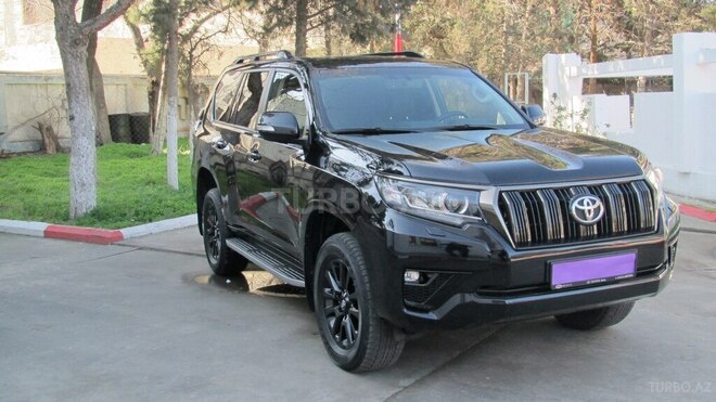 Toyota Land Cruiser Prado-9