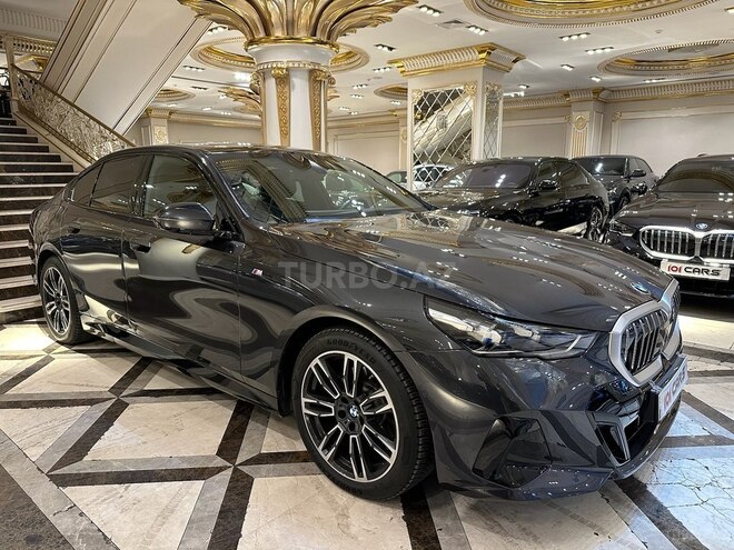 BMW 520-2