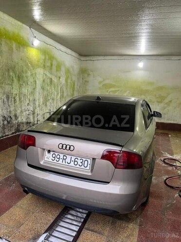 Audi A4 2005, 200,000 km - 2.0 l - Bakı