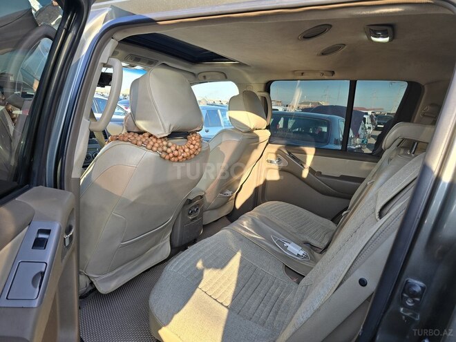 Nissan Pathfinder 2005, 437,000 km - 2.5 l - Bakı