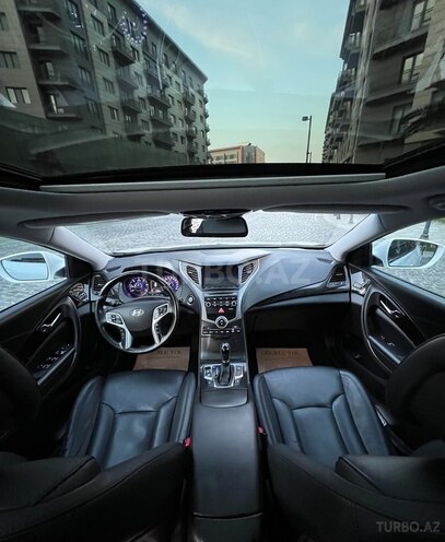 Hyundai Grandeur-13