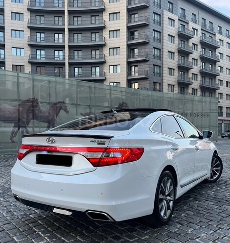 Hyundai Grandeur-9