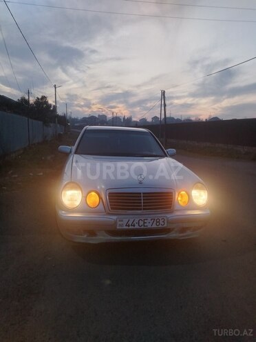 Mercedes E 220 d 1996, 758,900 km - 2.2 l - Masallı