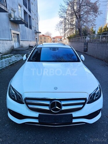 Mercedes E 200 d 2016, 311,000 km - 2.2 l - Bakı