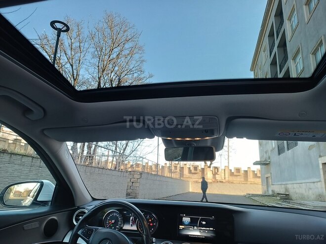 Mercedes E 200 d 2016, 311,000 km - 2.2 l - Bakı