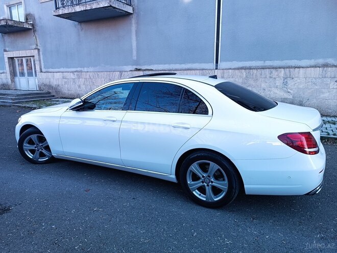 Mercedes E 200 d 2016, 311,000 km - 2.2 l - Bakı