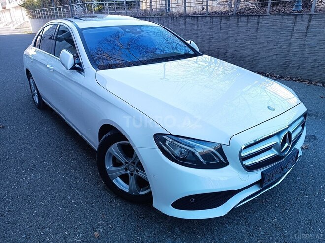 Mercedes E 200 d 2016, 311,000 km - 2.2 l - Bakı