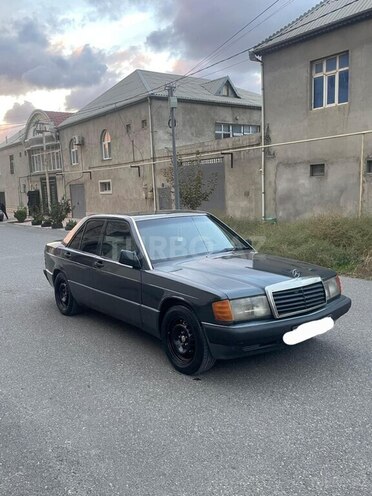 Mercedes 190 1993, 300,000 km - 2.0 l - Sumqayıt