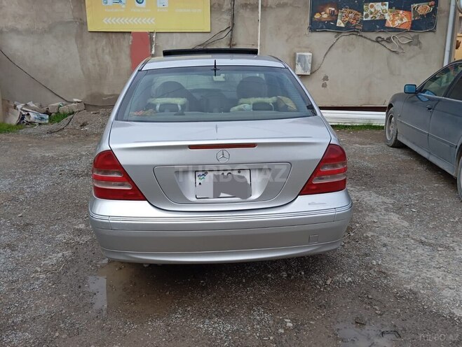 Mercedes C 230 2001, 520,000 km - 2.3 l - Bakı