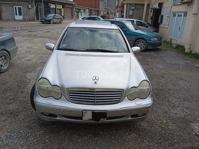 Mercedes C 230 2001, 520,000 km - 2.3 l - Bakı