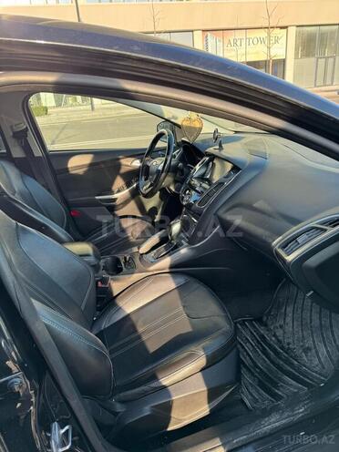 Ford Focus 2013, 186,000 km - 2.0 l - Bakı