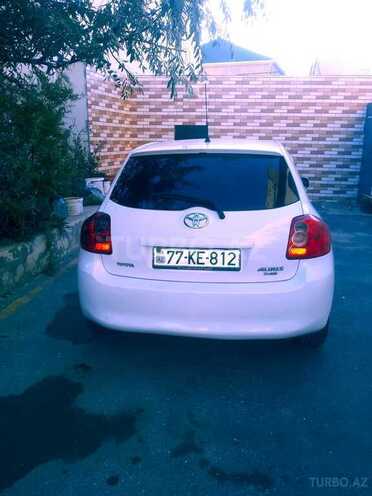 Toyota Auris 2007, 220,000 km - 1.4 л - Bakı