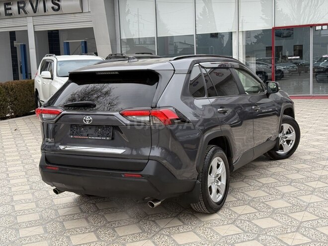 Toyota RAV4 2019, 135,100 km - 2.0 l - Lənkəran