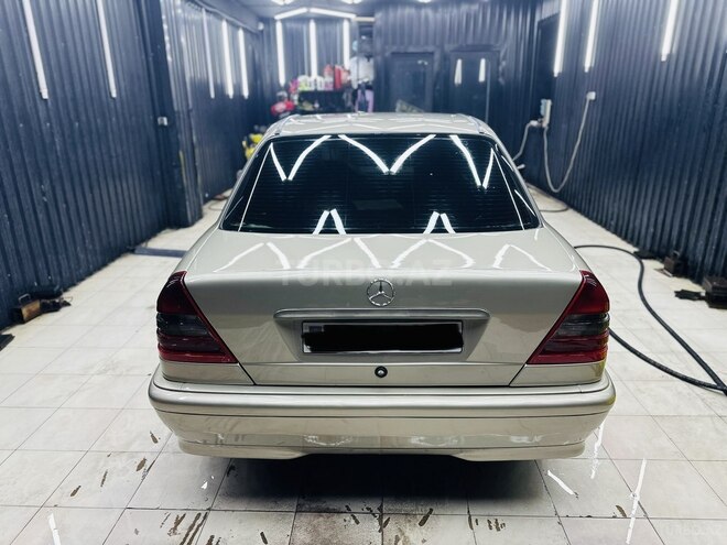 Mercedes C 220 d 1999, 349,000 km - 2.2 л - Bakı
