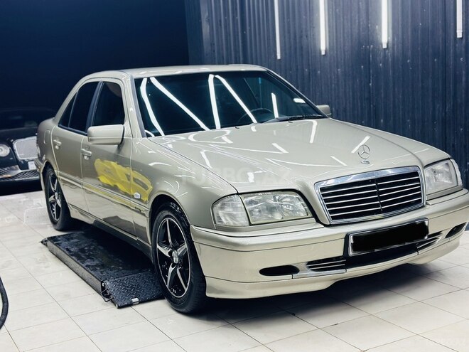 Mercedes C 220 d 1999, 349,000 km - 2.2 л - Bakı