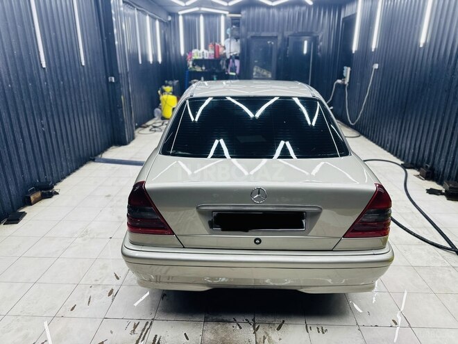 Mercedes C 220 d 1999, 349,000 km - 2.2 л - Bakı