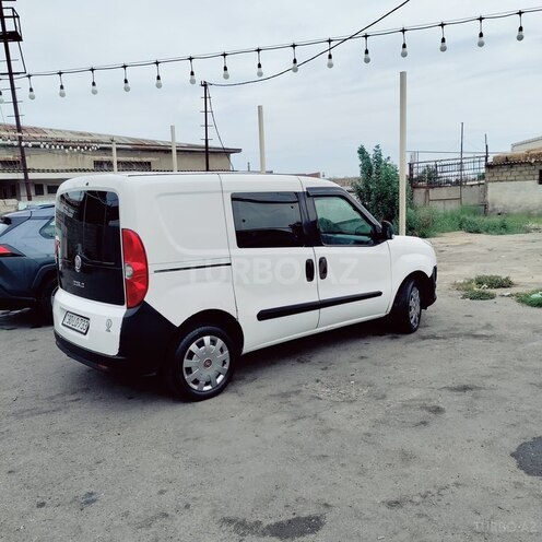 Fiat Doblo 2011, 300,000 km - 1.4 l - Bakı