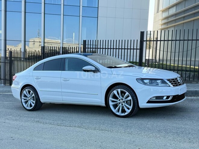 Volkswagen Passat CC-6