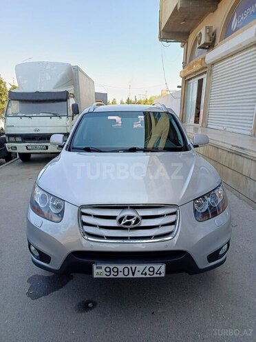 Hyundai Santa Fe-1