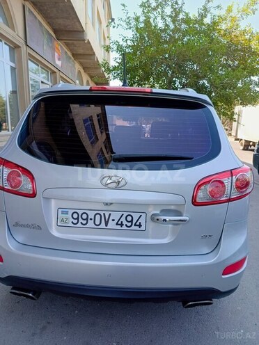 Hyundai Santa Fe-2
