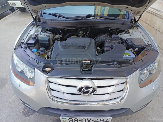 Hyundai Santa Fe-11