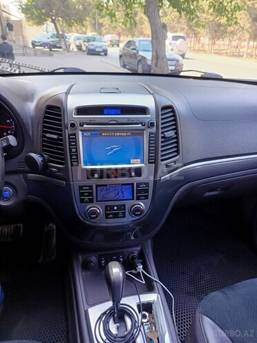 Hyundai Santa Fe-6