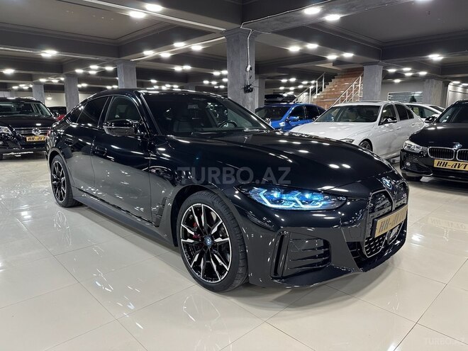 BMW i4-6