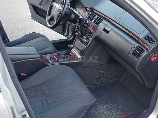 Mercedes E 220 d 1999, 567,000 km - 2.2 л - Lənkəran